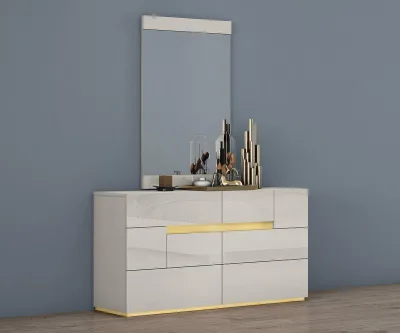 Vanity & Mirror-014