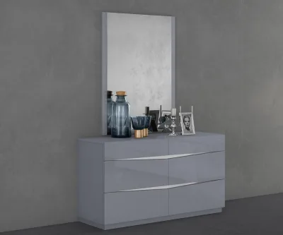Dresser-008