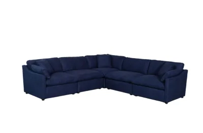 Sectional-094