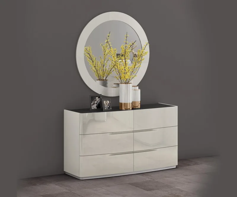 Vanity & Mirror-016
