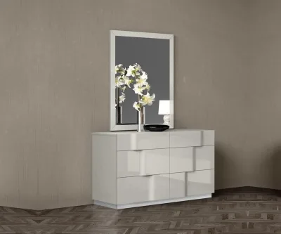 Dresser-022