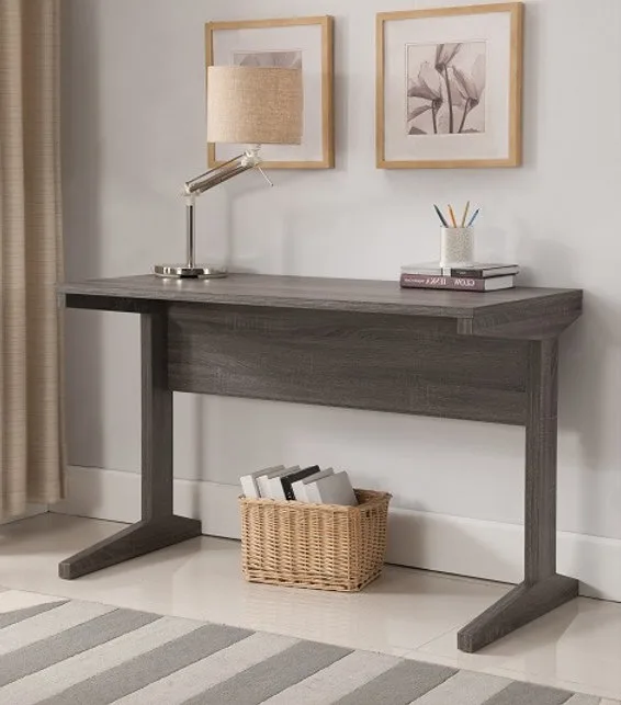 Desk-004