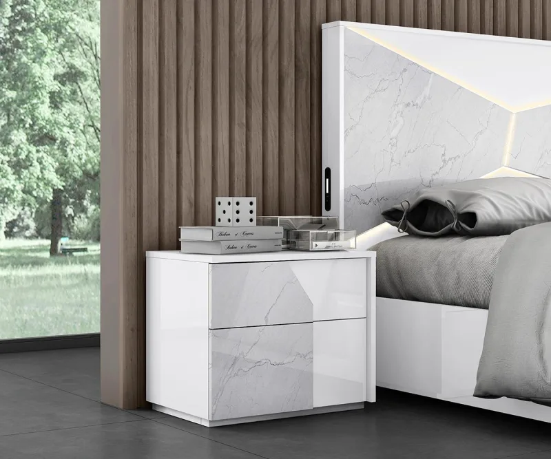 Nightstand-005